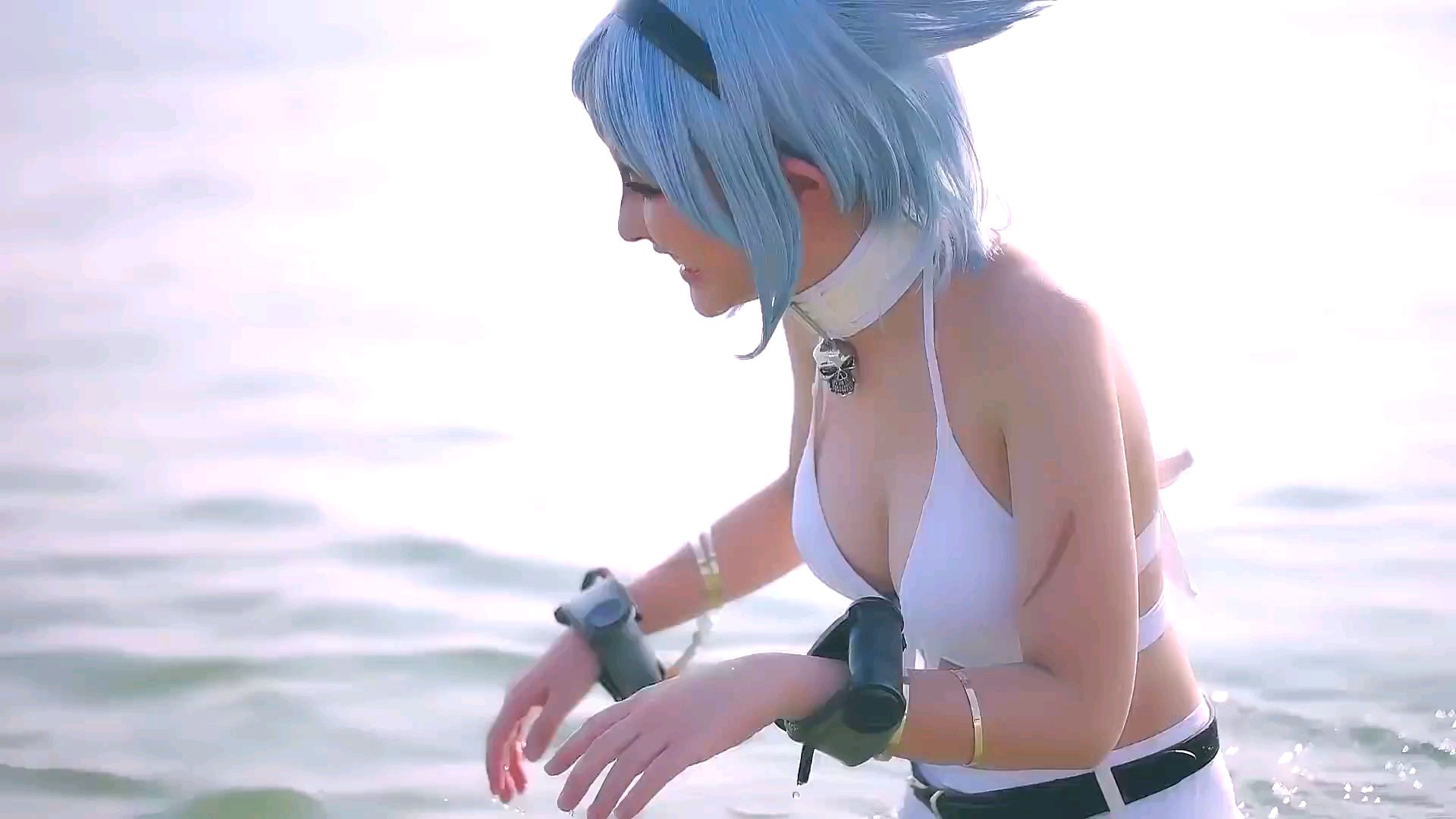 Cosplay的沙滩派对,这沙滩真大好白!